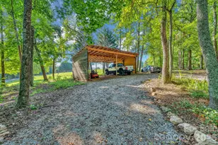 2440 Mt Lebanon Rd, Campobello, SC 29322 - Photo 26