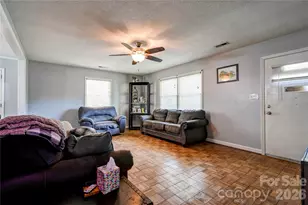 404 Pineview Dr, Kings Mountain, NC 28086 - Photo 14