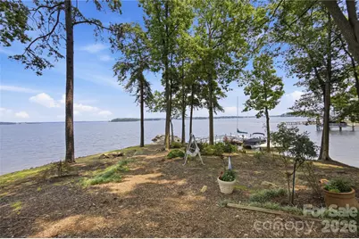 8247 Luckey Point Road, Denver, NC 28037 - Photo 14