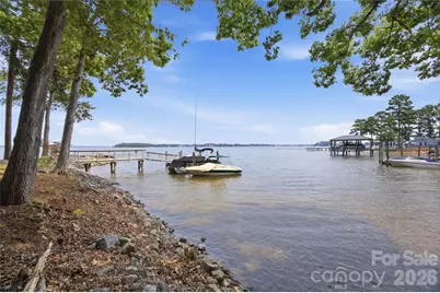 8247 Luckey Point Road, Denver, NC 28037 - Photo 18