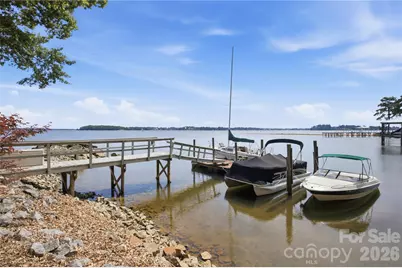8247 Luckey Point Road, Denver, NC 28037 - Photo 16