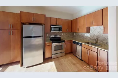 2200 Lyndhurst Avenue #105, Charlotte, NC 28203 - Photo 12