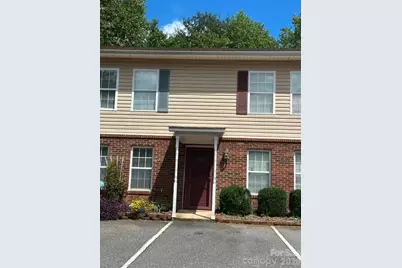 1535 20th Avenue NE, Hickory, NC 28601 - Photo 1