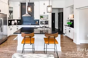 1308 Lorna St, Charlotte, NC 28205 - Photo 36