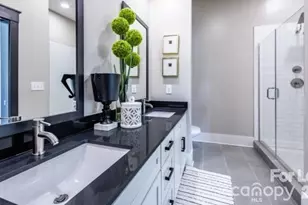 1308 Lorna St, Charlotte, NC 28205 - Photo 30