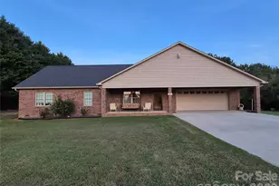 2306 Buffalo Shoals Rd, Lincolnton, NC 28092 - Photo 1