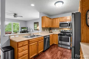 119 Downing Park Ct, Brevard, NC 28712 - Photo 10