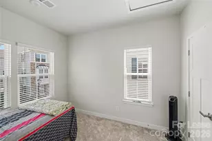 9330 Mallard Mls Dr, Charlotte, NC 28262 - Photo 16