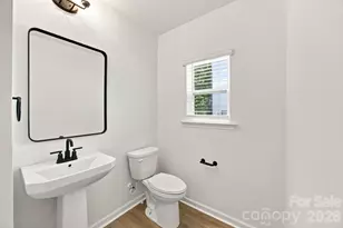 1812 Purser Dr, Charlotte, NC 28215 - Photo 10