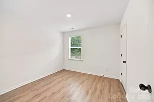 1812 Purser Dr, Charlotte, NC 28215 - Photo 20