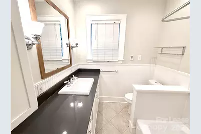 2537 Cranbrook Lane, Charlotte, NC 28207 - Photo 12