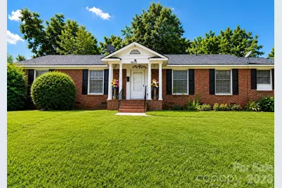 6834 Woodstream Drive, Charlotte, NC 28210 - Photo 1