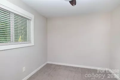 312 Glenrock Drive, Charlotte, NC 28217 - Photo 6