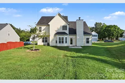 11008 Padderborn Court, Charlotte, NC 28215 - Photo 28