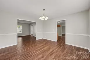 11008 Padderborn Ct, Charlotte, NC 28215 - Photo 14