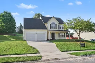 11008 Padderborn Ct, Charlotte, NC 28215 - Photo 2