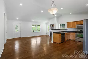 184 Scarlett Ridge Dr, Marshall, NC 28753 - Photo 14