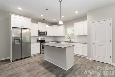 7623 Reames Road, Charlotte, NC 28216 - Photo 8