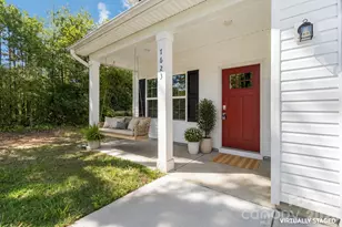 7623 Reames Rd, Charlotte, NC 28216 - Photo 2