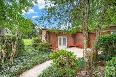 827 23rd Avenue NE, Hickory, NC 28601 - Photo 18
