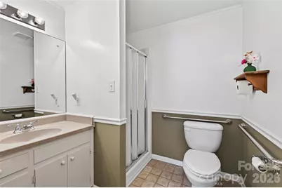 827 23rd Avenue NE, Hickory, NC 28601 - Photo 24