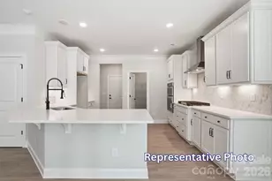 13135 Foxberry Rd, Charlotte, NC 28213 - Photo 12