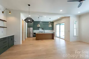1602 Herrin Ave, Charlotte, NC 28205 - Photo 4