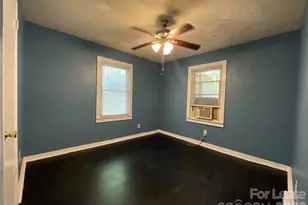 1801 Newland Rd, Charlotte, NC 28216 - Photo 6