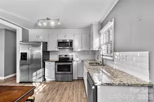 102 Central Ave, Bessemer City, NC 28016 - Photo 8