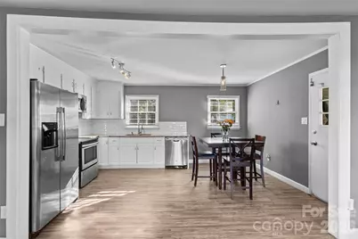 102 Central Avenue, Bessemer City, NC 28016 - Photo 6