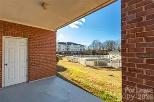 9047 Meadow Vista Rd, Charlotte, NC 28213 - Photo 26
