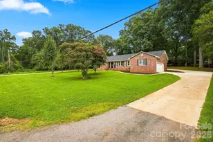 2304 Eden Terrace, Rock Hill, SC 29730 - Photo 4