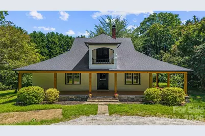 103 Hyde Avenue, Tryon, NC 28782 - Photo 1