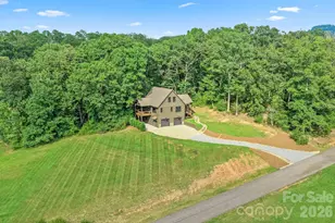340 Porter Creek Dr, Franklin, NC 28734 - Photo 2