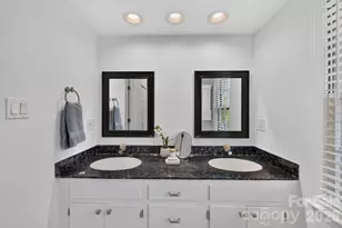 4219 Black Tree Ln, Charlotte, NC 28226 - Photo 14