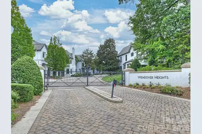 306 Wendover Heights Circle, Charlotte, NC 28211 - Photo 38