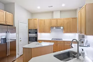 306 Wendover Heights Cir, Charlotte, NC 28211 - Photo 14