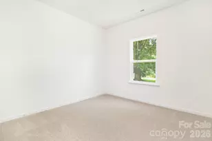 613 E Ratchford Ave, Gastonia, NC 28054 - Photo 12