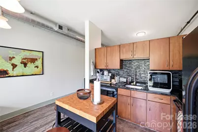 1611 Central Avenue #400, Charlotte, NC 28205 - Photo 8
