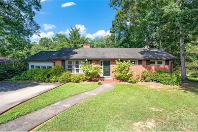 427 S Magnolia Street, Mooresville, NC 28115 - Photo 1