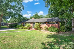 427 S Magnolia St, Mooresville, NC 28115 - Photo 2