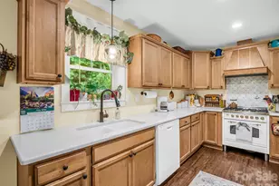 101 Plato Pl, Etowah, NC 28729 - Photo 12