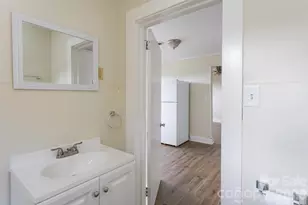 37 Water St, Asheville, NC 28801 - Photo 10