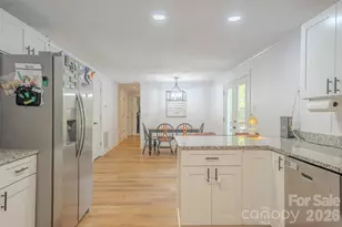 38 Ferenvilla Dr, Hendersonville, NC 28791 - Photo 18