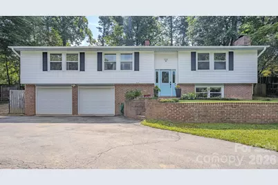38 Ferenvilla Drive, Hendersonville, NC 28791 - Photo 2