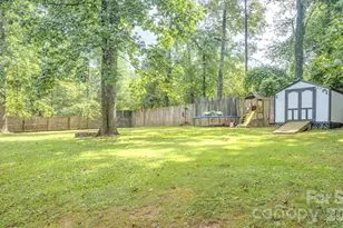 38 Ferenvilla Dr, Hendersonville, NC 28791 - Photo 8
