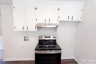 107 Autumn Pl, York, SC 29745 - Photo 8