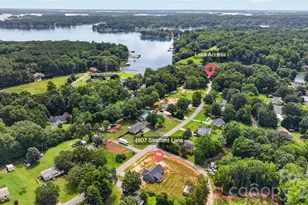4807 Stratford Ln, Denver, NC 28037 - Photo 2