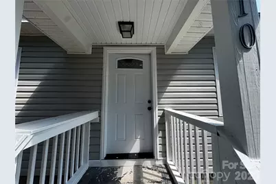 510 E Peachtree Street, Dallas, NC 28034 - Photo 2