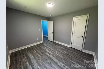 510 E Peachtree Street, Dallas, NC 28034 - Photo 12